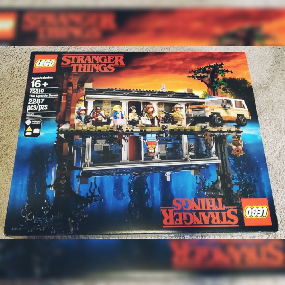 LEGO 75810 Stranger Things-The Upside Down